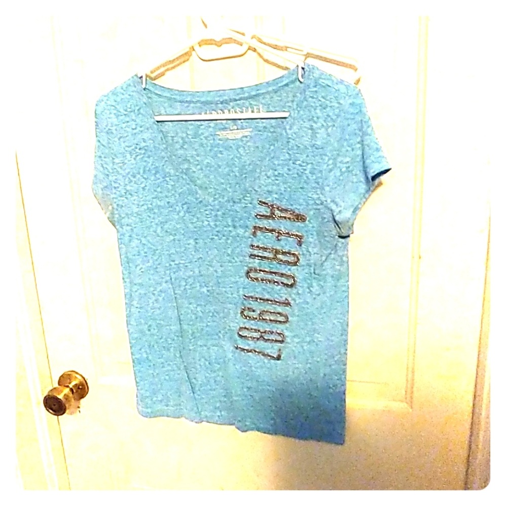 Aéropostale shirt
